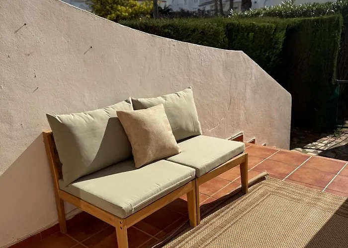 Casa Augusta Hada * Platja de Larenal
