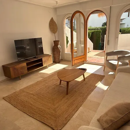 Casa Augusta Hada 아파트 Platja de Larenal